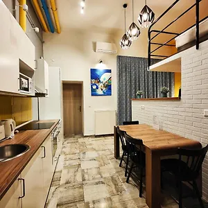 Apartman King, Budapest